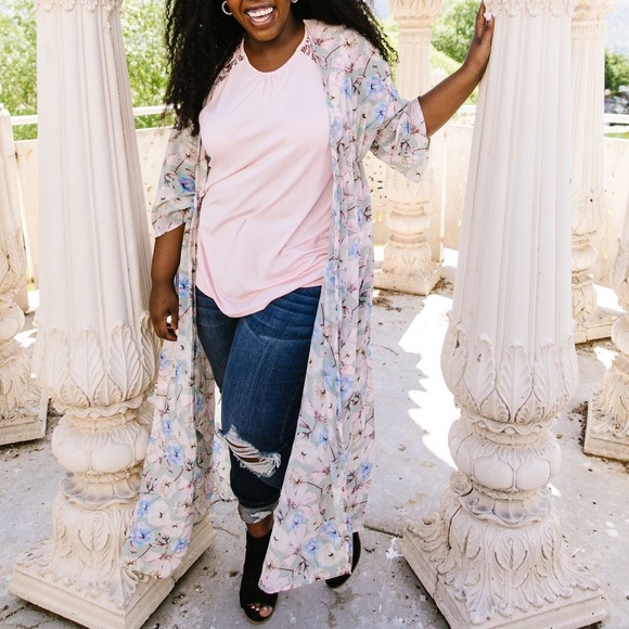 Dandelion Daydreams Long Kimono - Picture 6 of 8